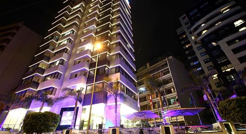 Palm Ville Suites