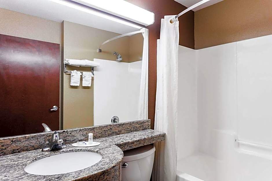 Microtel Inn & Suites By Wyndham Macon