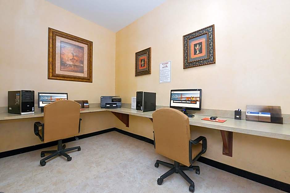 Holiday Inn Express Hotel & Suites Abilene Mall South By IHG