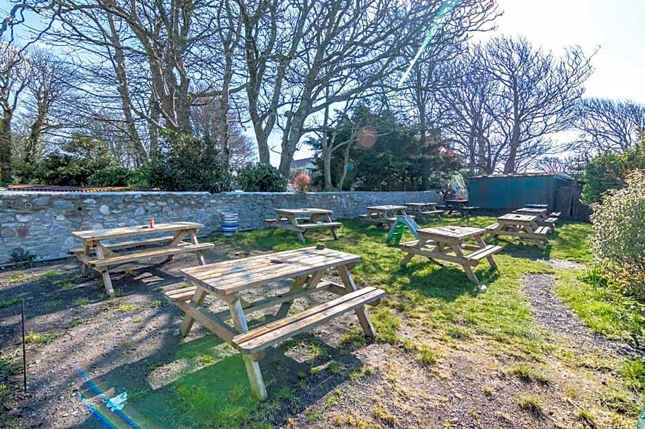 Manorbier Castle Inn Sunset Room