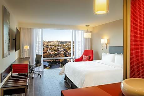 Superior King Room