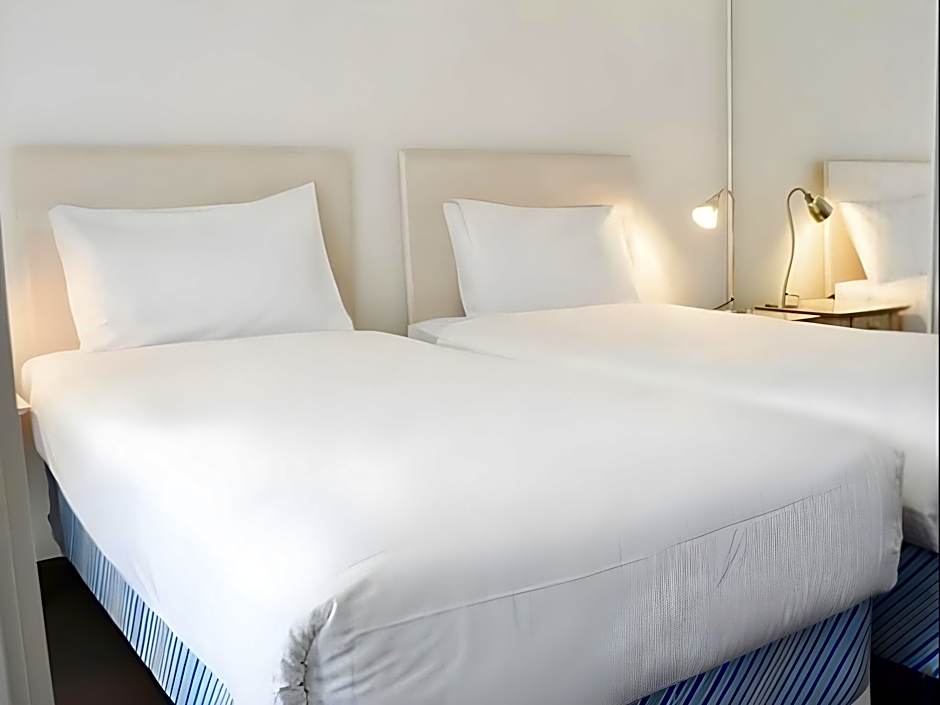 Nova Stargate Apartment Hotel