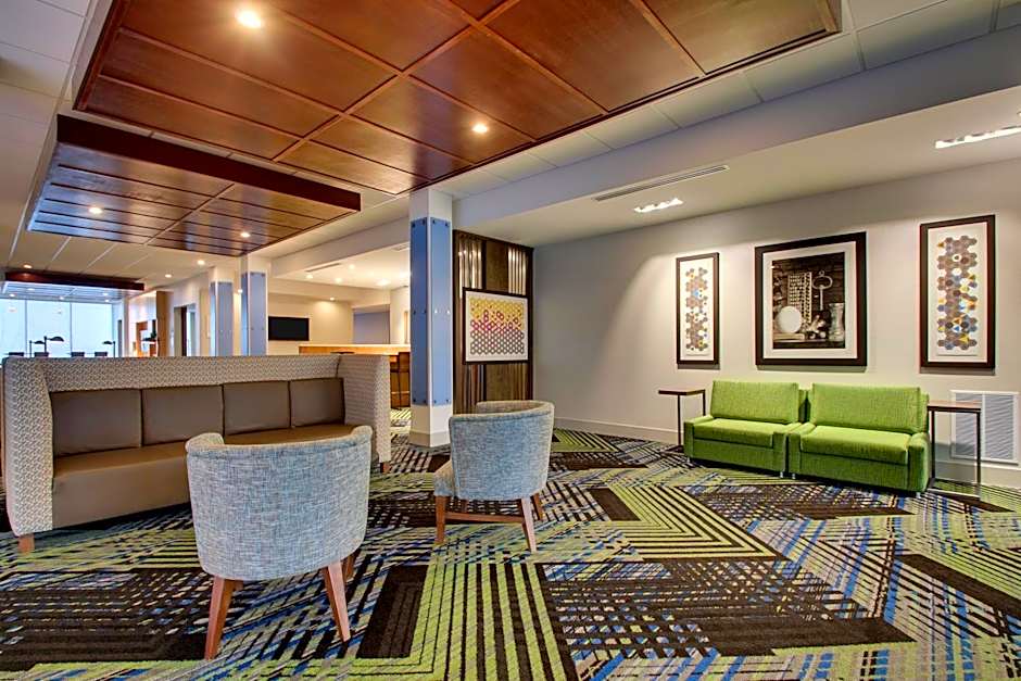 Holiday Inn Express & Suites Mt. Sterling North By IHG