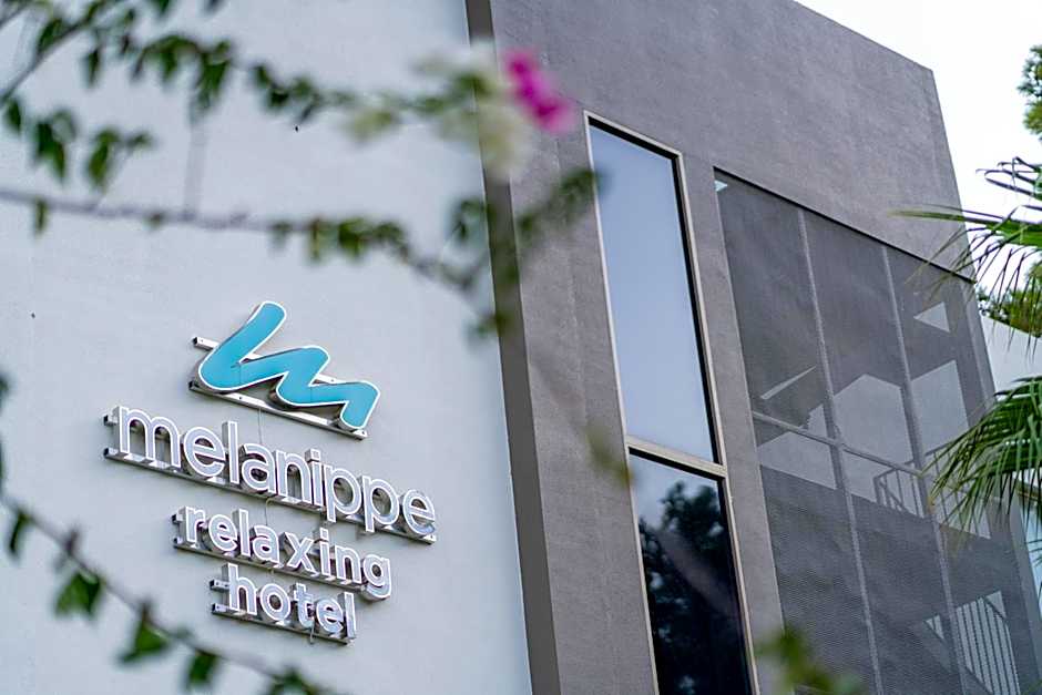 Melanippe Relaxing Hotel