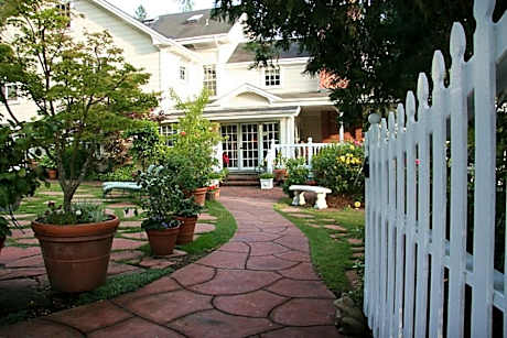Inn at Occidental
