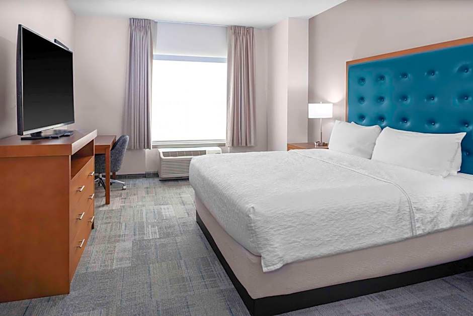 Photo 1 of 6 of 1 Bedroom 1 King Bed Suite