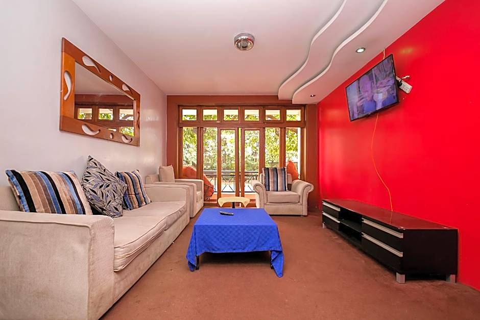 Meltonia Luxury Suites