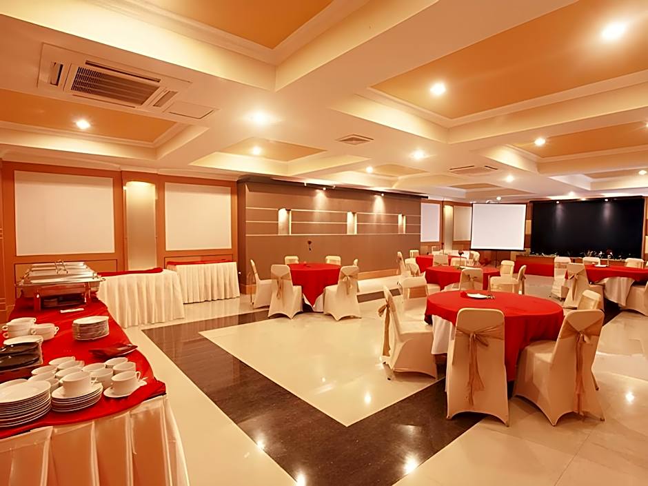 Plaza Hotel Tegal