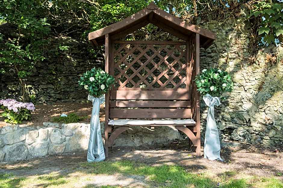 The Valley Hotel, Anglesey