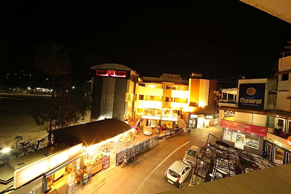 Hotel Samrat International