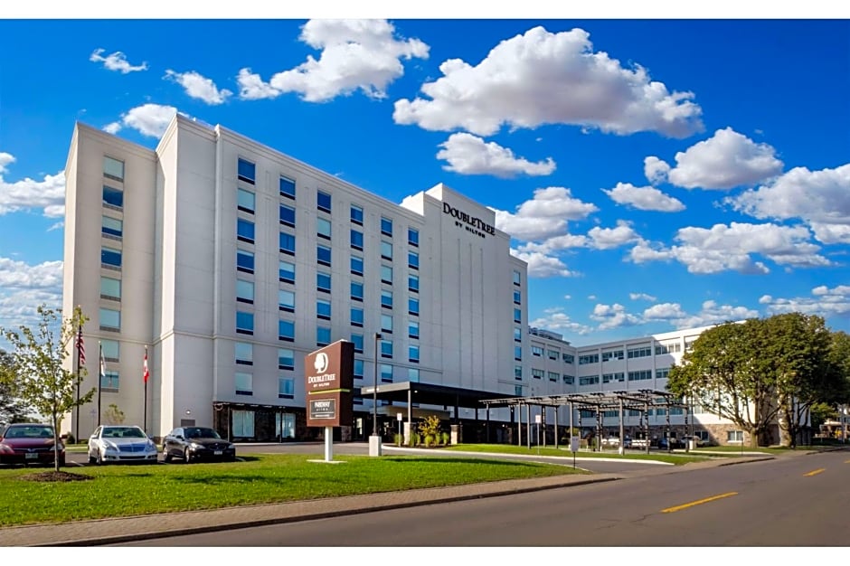 DoubleTree by Hilton Hotel Niagara Falls New York