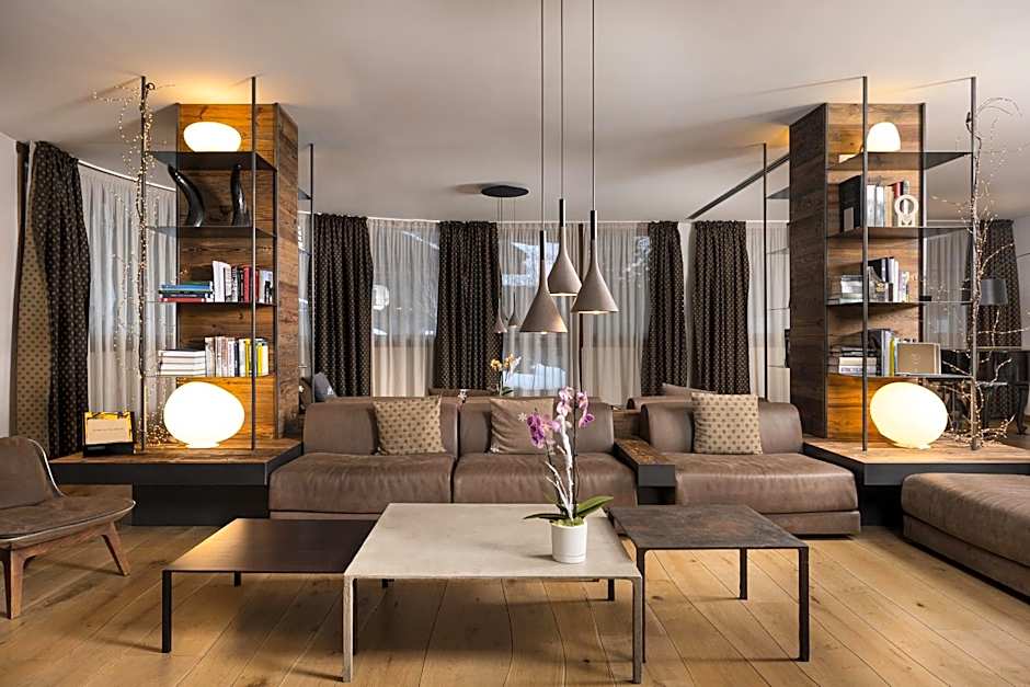 Montana Lodge & Spa, by R Collection Hotels