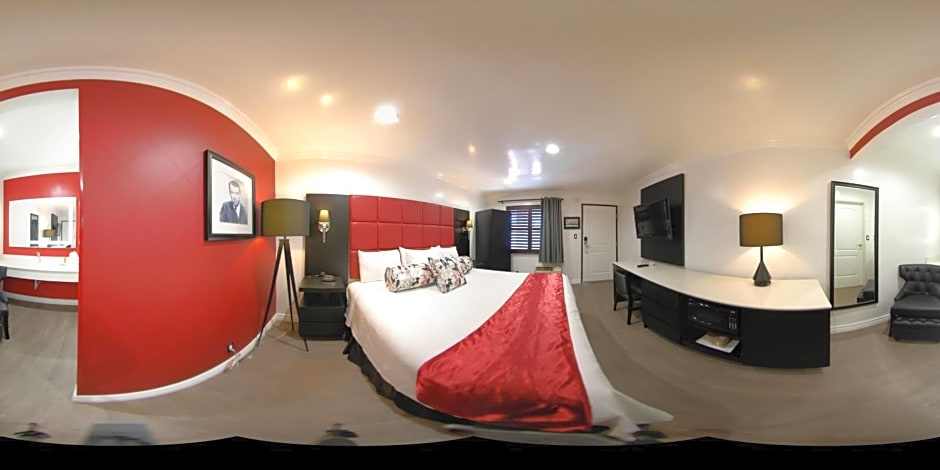 Legend Hotel Hollywood