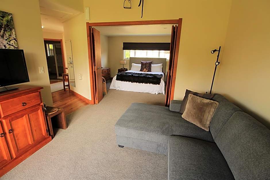 Waipoua Lodge