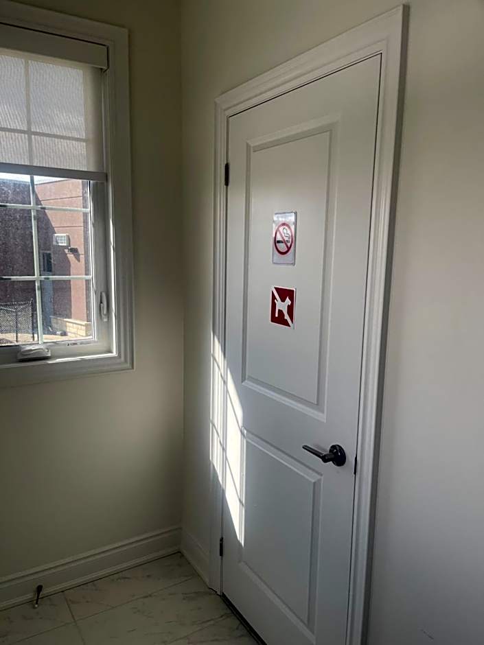 Unwind Here in a Stylish and Cozy Space