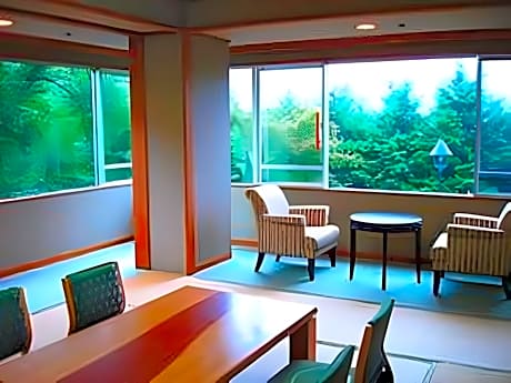Japanese Style with Shared Bathroom