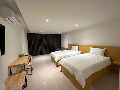 Twin Room with Balcony