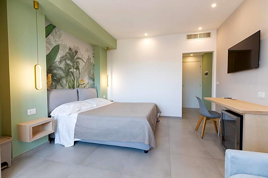 Antares Rooms and Suites