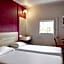 HotelF1 Bourges Le Subdray