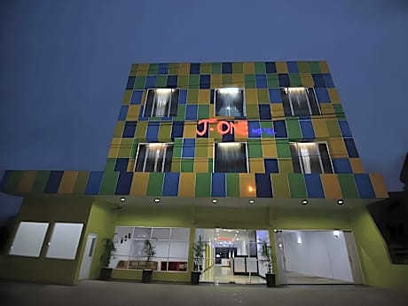 T-One Hotel