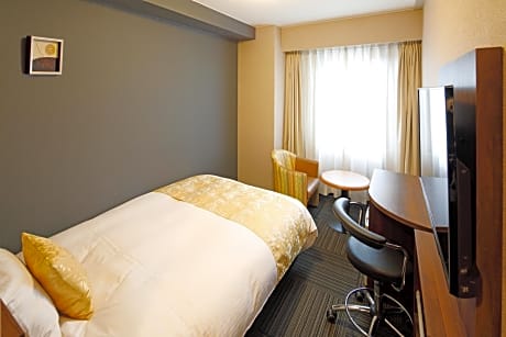 Double Room with Small Double Bed - Non-Smoking