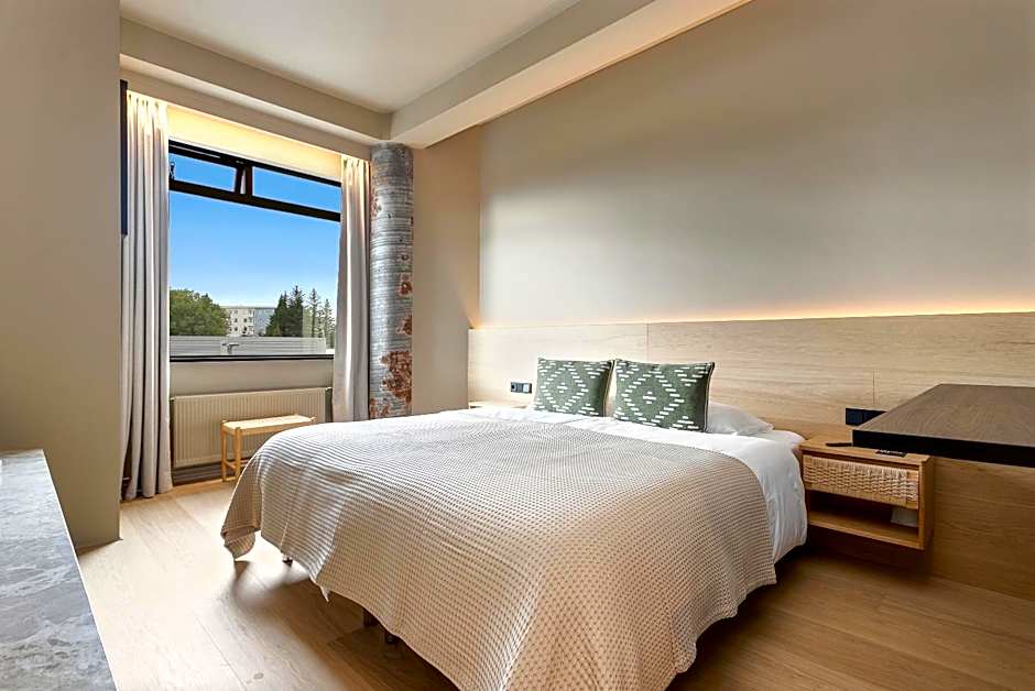 Arctic Comfort Hotel