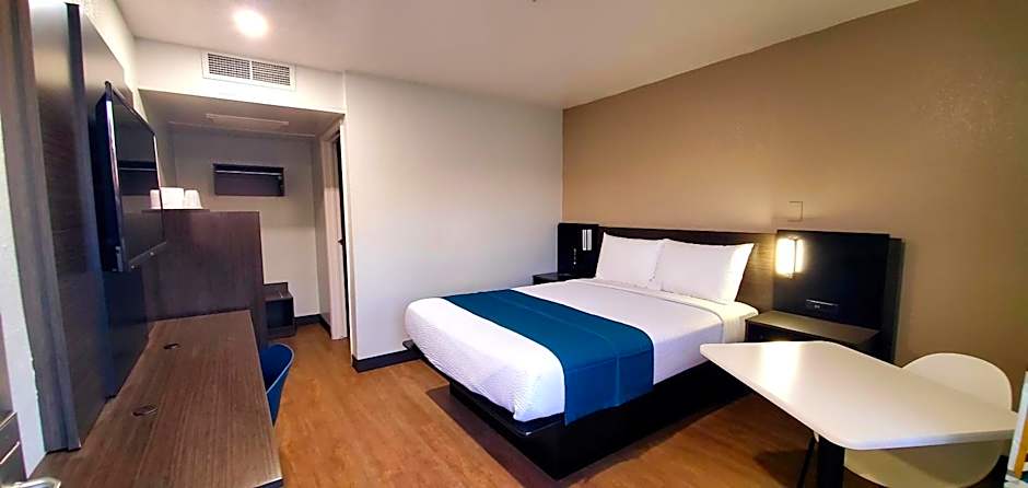 Motel 6-Palmdale, CA