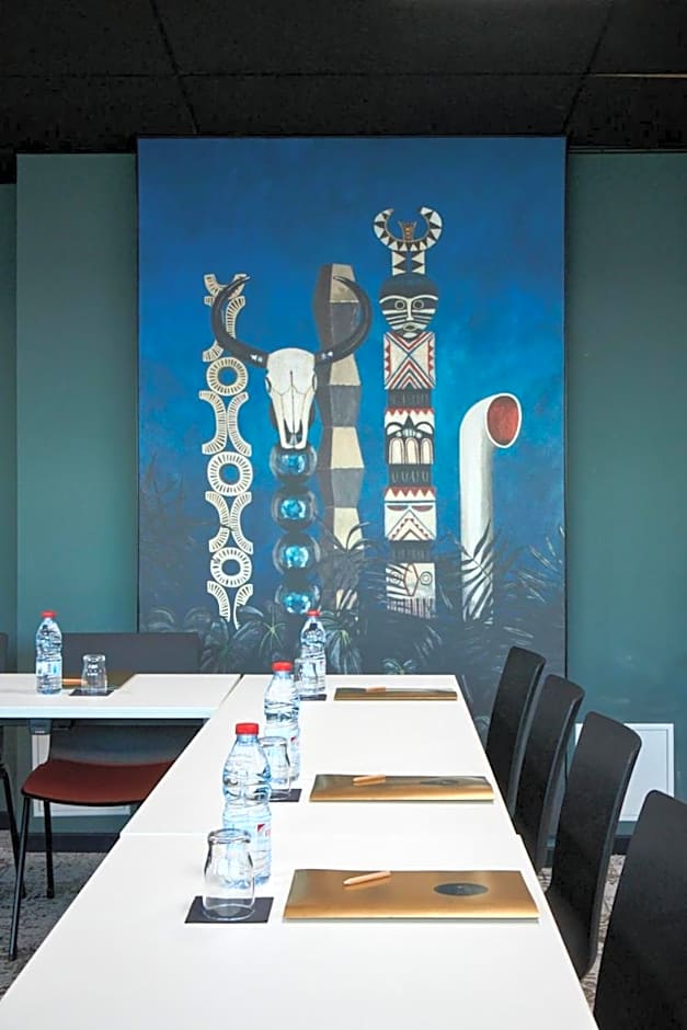 DINA MORGABINE SAINT DENIS