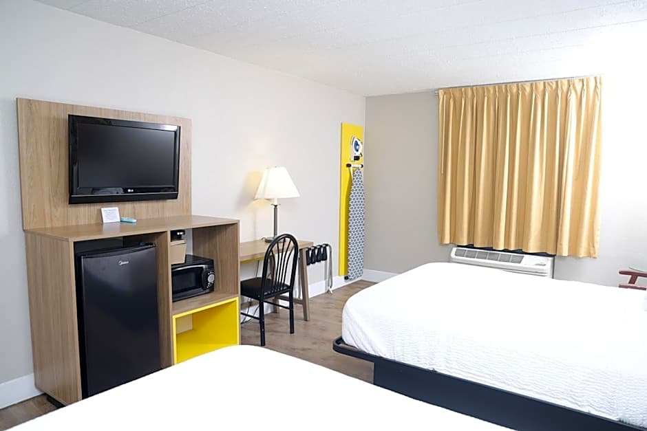 Photo 1 of 8 of 2 Double Beds