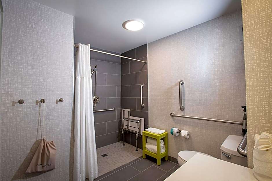 Hampton Inn By Hilton Seaford