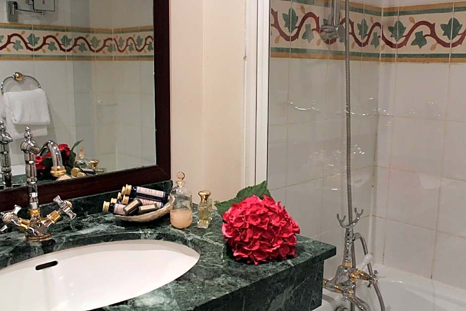 Relais Saint Sulpice Hotel