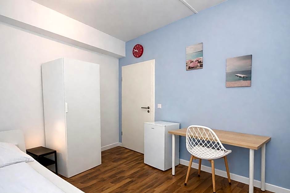 StayFab Rooms & Apartments