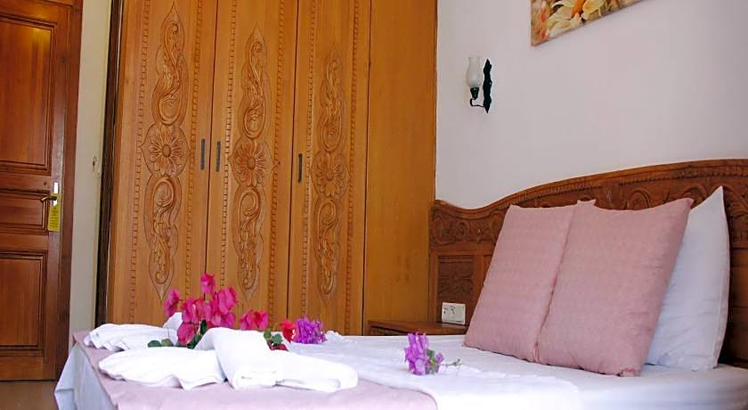 Limon Otel