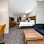 Holiday Inn Express & Suites Houston S-Medical Ctr Area, an IHG Hotel By IHG