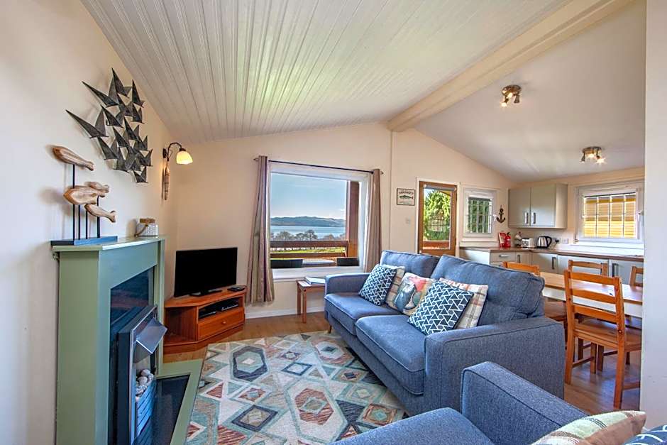 Appin Holiday Homes -Caravans, Lodges, Shepherds Hut and Train Carriage stays