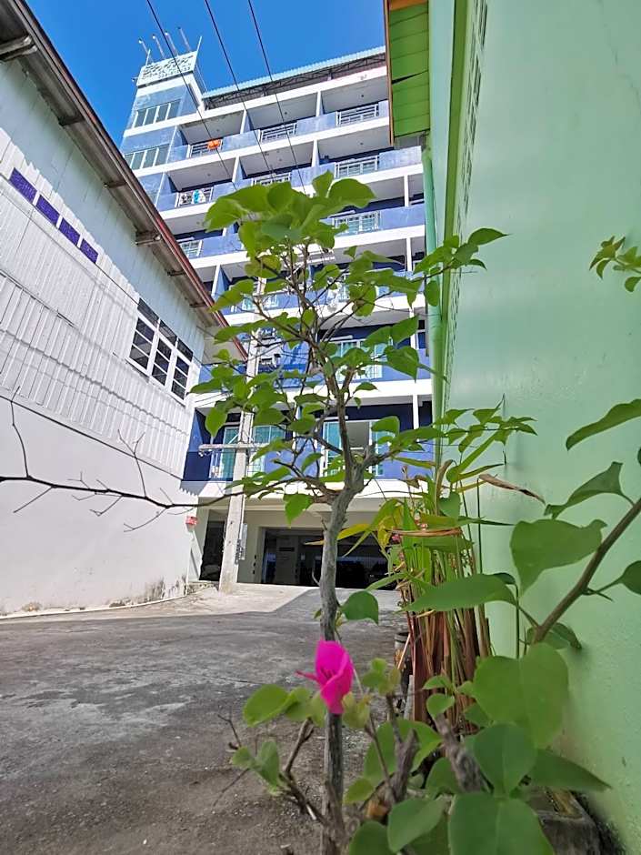 Chevasai Huahin Hotel