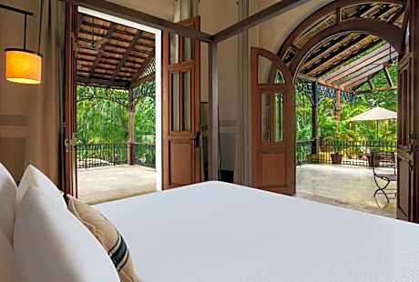 Kij Master Suite – King