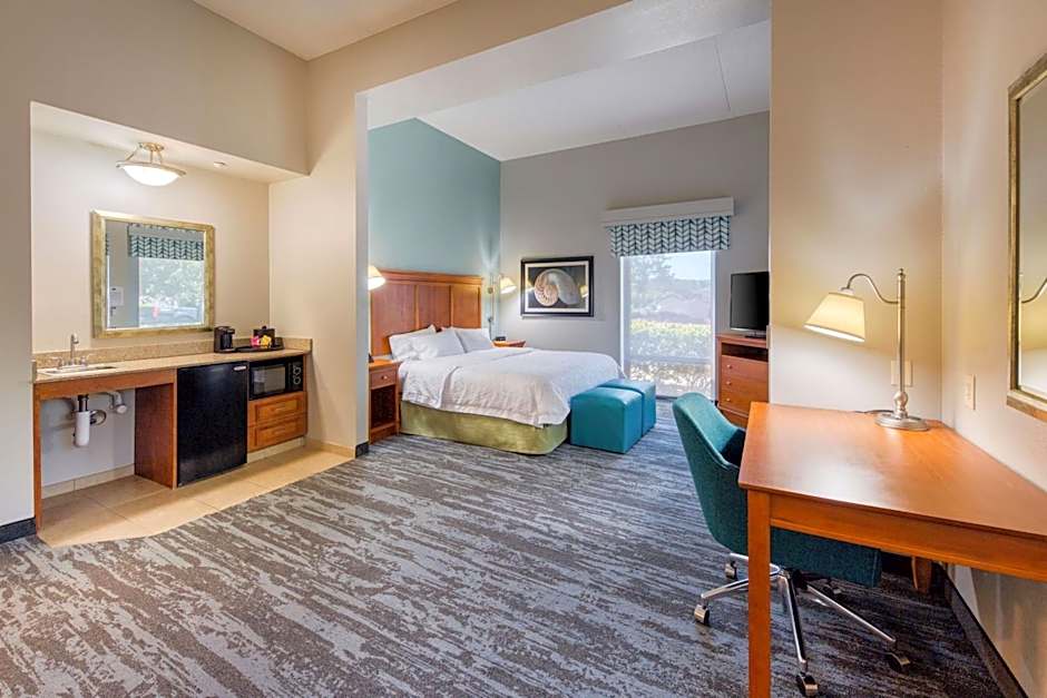 Hampton Inn Wilmington-University Area/Smith Creek Station