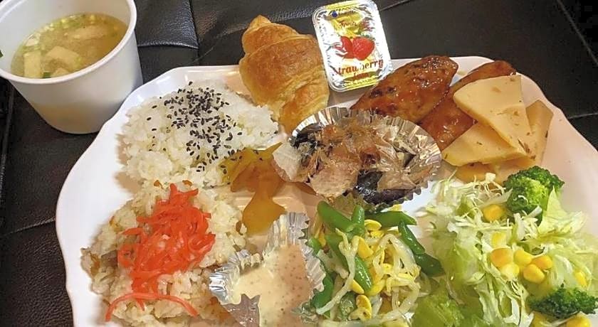 Toyoko Inn Saitama Misato Ekimae