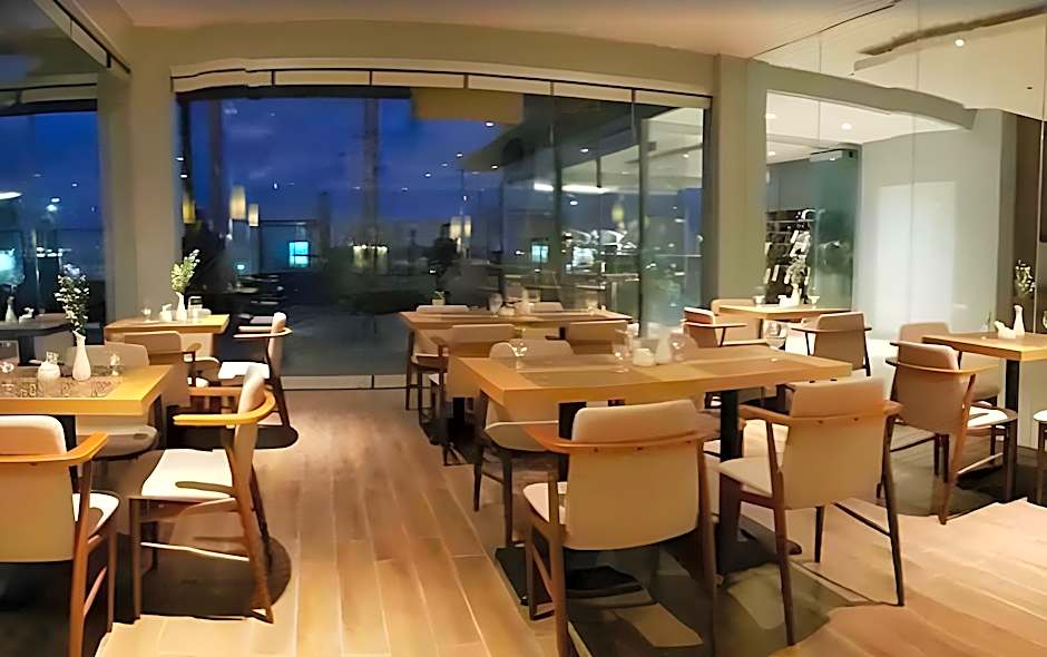 Blue Lotus Hotel