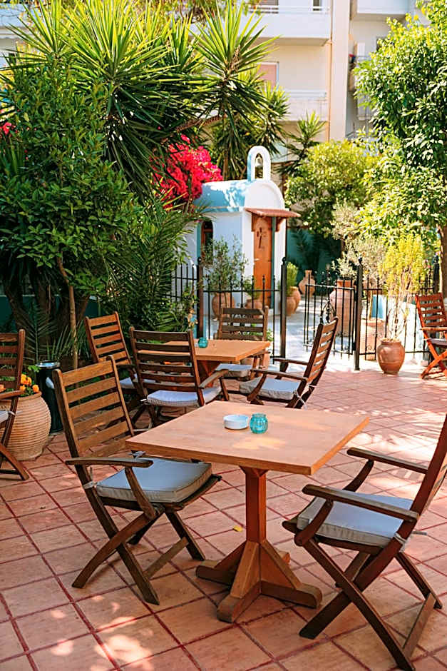 Santa Marina Unique Hotel