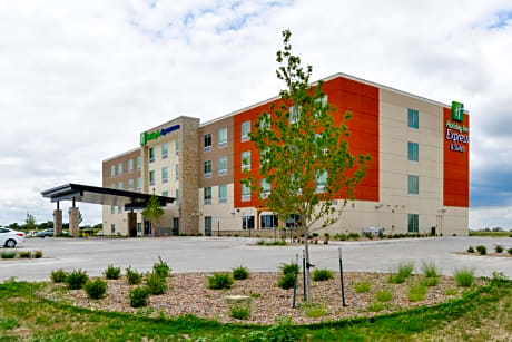 Holiday Inn Express & Suites - Ogallala, an IHG Hotel