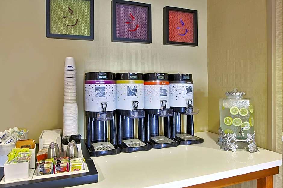 Hampton Inn By Hilton Detroit-Novi At 14 Mile Road