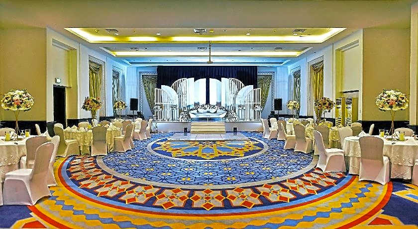 Bahi Ajman Palace Hotel