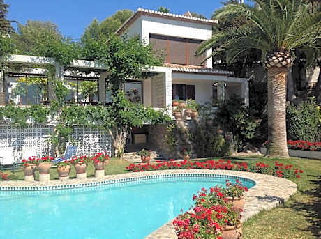 Deluxe Twin Room with Sea View