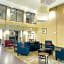 Comfort Inn & Suites IAH Bush Airport - East