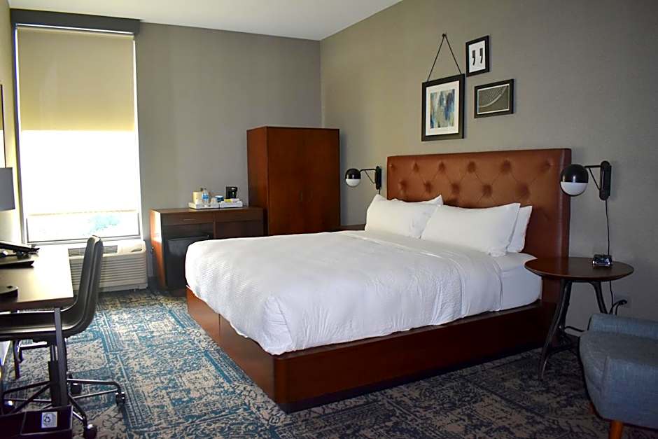 Four Points by Sheraton Chicago Westchester/Oak Brook
