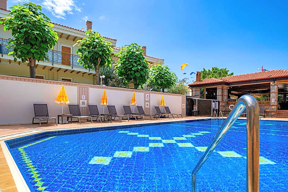 Magic Tulip Beach Hotel