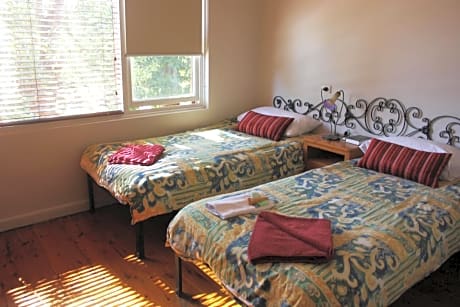 Twin Room with Private Bathroom