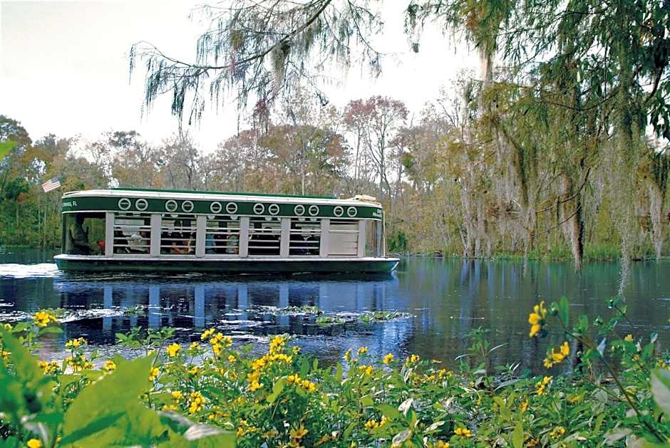 Howard Johnson by Wyndham Ocala FL